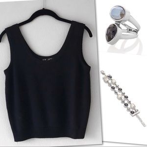 St. John Tops - ST. JOHN BASICS KNITS BLACK TANK SHELL TOP SZ S St. John Tops - ST. JOHN BASICS KNITS BLACK TANK SHELL TOP SZ S
